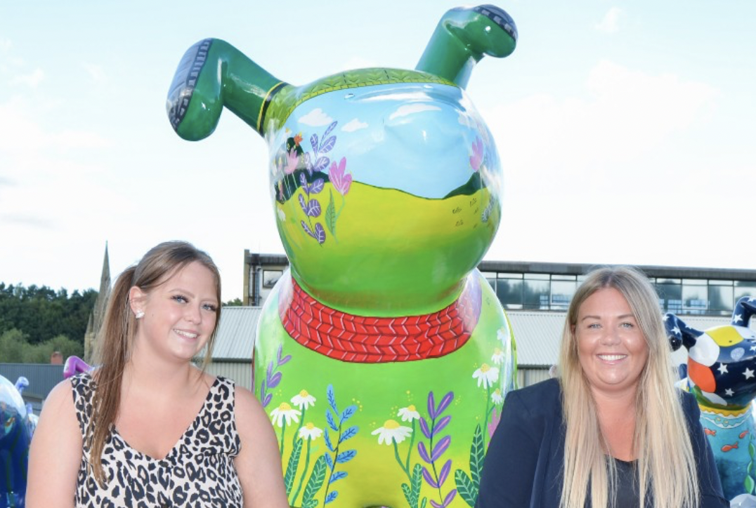 Lovell Homes sponsors Snowdog sculpture for charity art trail