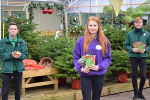 Garden Centre donates bulbs and seeds to Shipley mental health charity