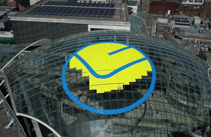 Trinity’s LUFC promotion party display can be seen for ‘smiles’ around