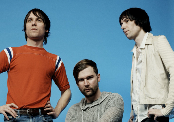 Indie rock heroes The Cribs announce 2021 show at The Piece Hall