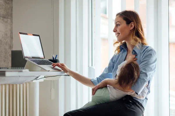How employers can provide support this World Breastfeeding Week and beyond