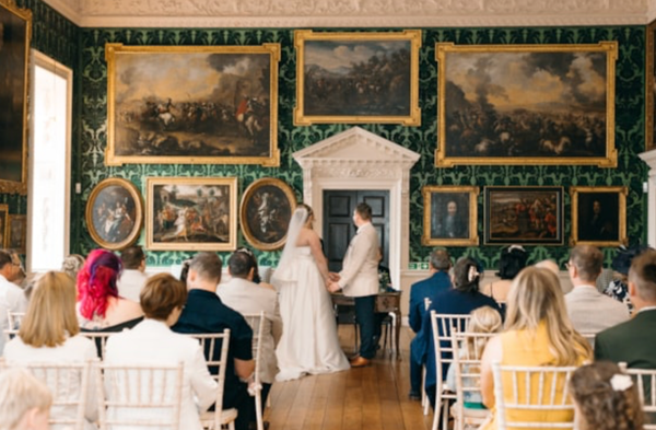 Couple's historic wedding day is picture perfect