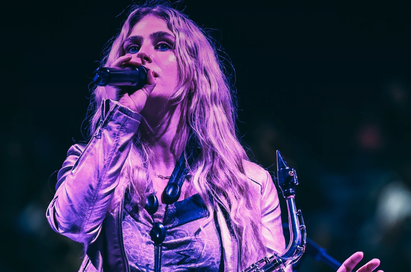 Scarborough singer songwriter returns to Yorkshire whisky distillery